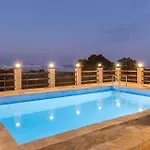 Casa de Férias Four-bedroom In Kaštel Novi